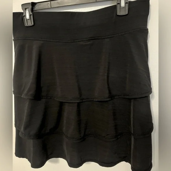 ID Ideology Plus Size Flounce Active Skort 3-Tier Tennis Pickle Ball Black 3x - Picture 2 of 5